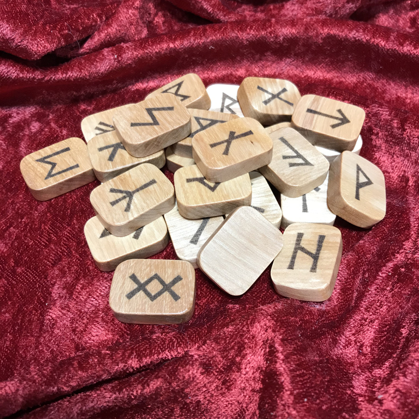 Birch rune set